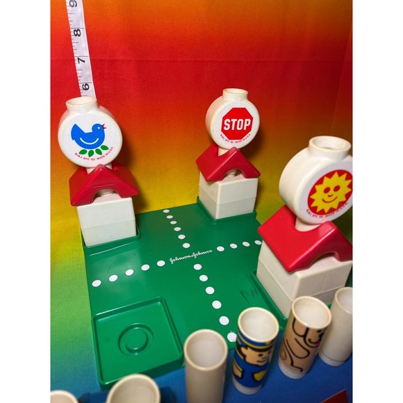 Vintage 1983 Peg Pals Village Building Block Street Playset Johnson & Johnson - Picture 6 of 6